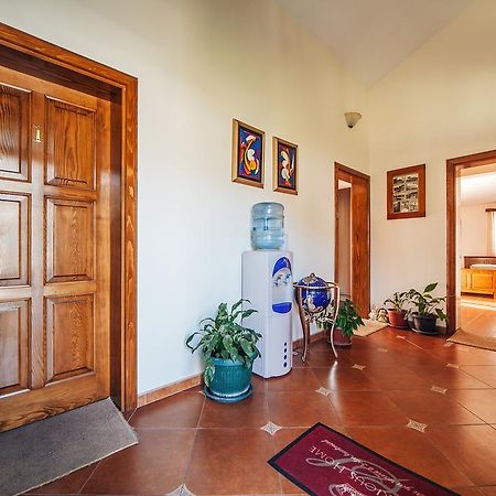 Guest House Sebelj Будва Екстериор снимка